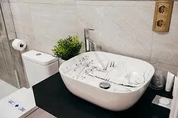 Art *
